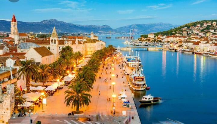 Apartment Beljan Trogir Zewnętrze zdjęcie